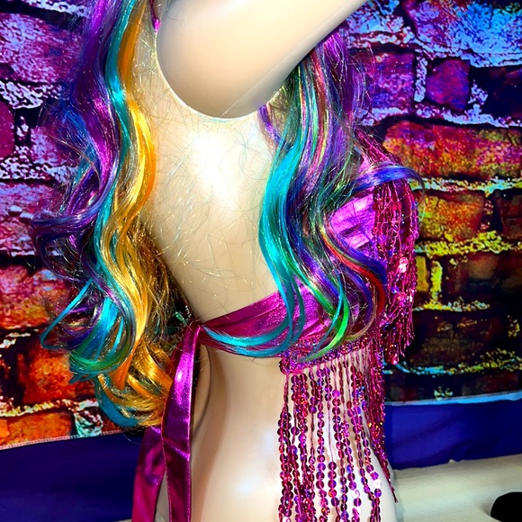 New Sequinned Halter Top - Picture 9 of 11